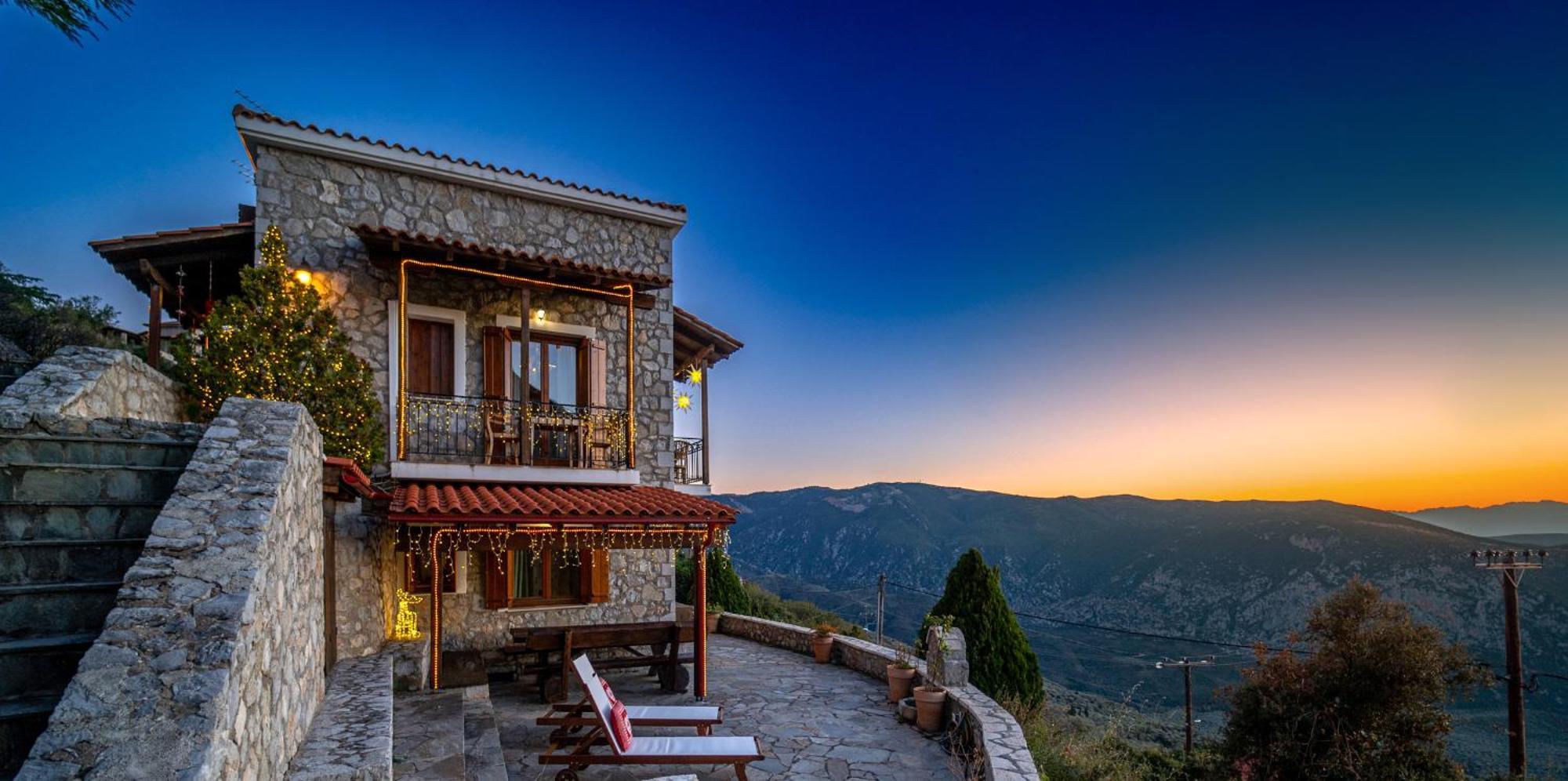 Rock Dandy Deluxe Chalet In Arachova - Delphi, Sauna, Prv Parking, Amazing View Bagian luar foto